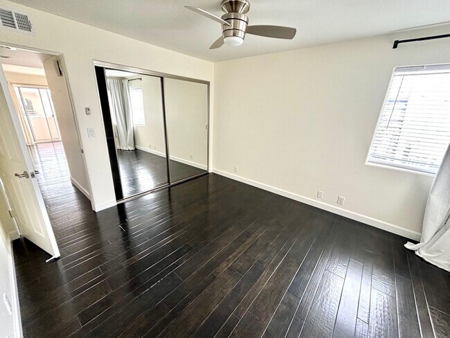 Building Photo - Luxury 2bd/2 bth with Ocean View