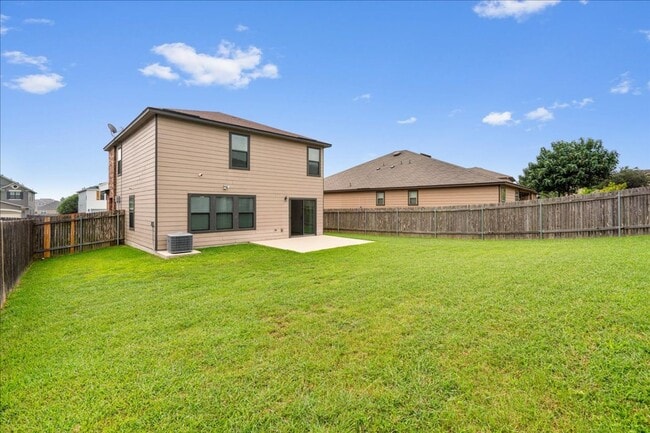 Building Photo - 142 Rummel Dr