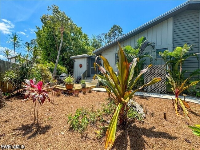 Building Photo - 1042 Oak Forest Dr