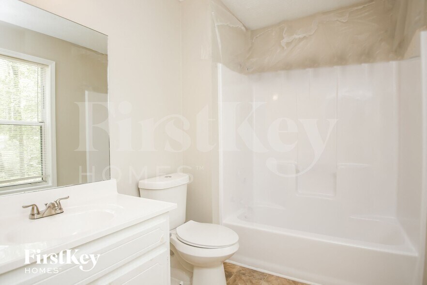 Building Photo - 56 Hatties Fancy