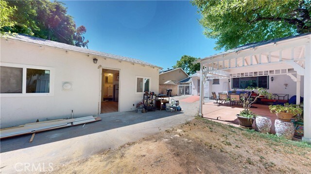 Building Photo - 13322 Valleyheart Dr N