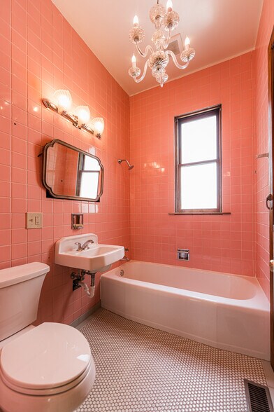 Building Photo - 2735 W Saint Georges Ct