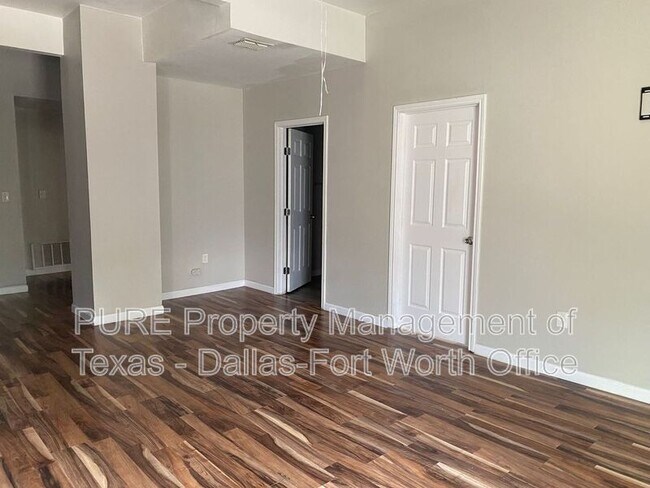 Building Photo - 2932 Haynie St
