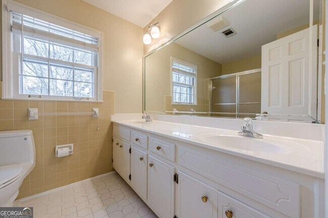 Building Photo - 5274 Wyntercreek Way