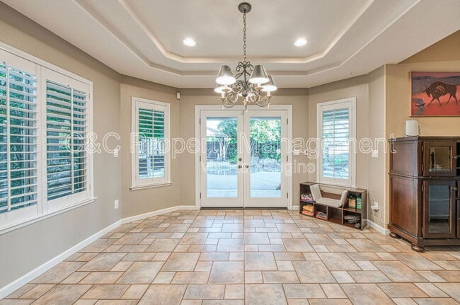 Building Photo - 1621 E Ticonderoga Dr