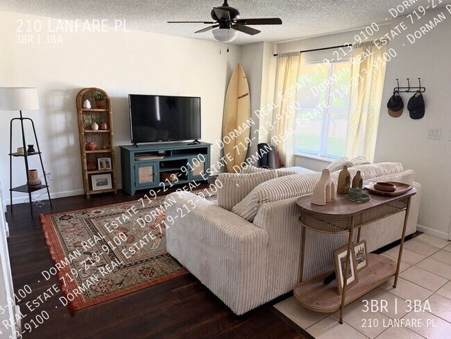 Building Photo - 210 Lanfare Pl
