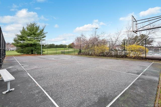 Building Photo - 745 Spring Lake Dr