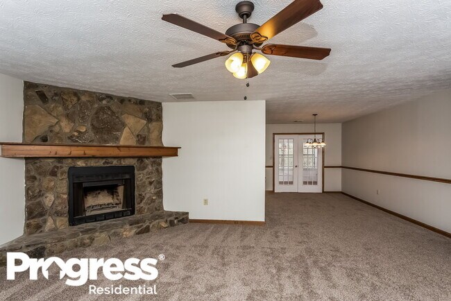Building Photo - 295 Summertown Dr