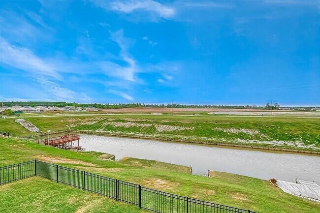 Building Photo - 216 Waterstone Dr