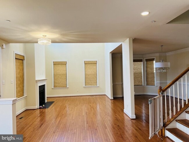 Primary Photo - 107 Shilling Ave