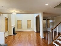 Building Photo - 107 Shilling Ave