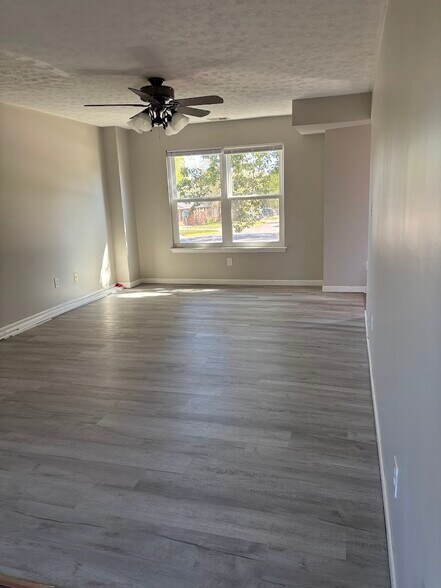 living room - 3685 Appian Way