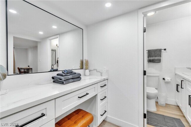 Building Photo - 3930 University Center Dr