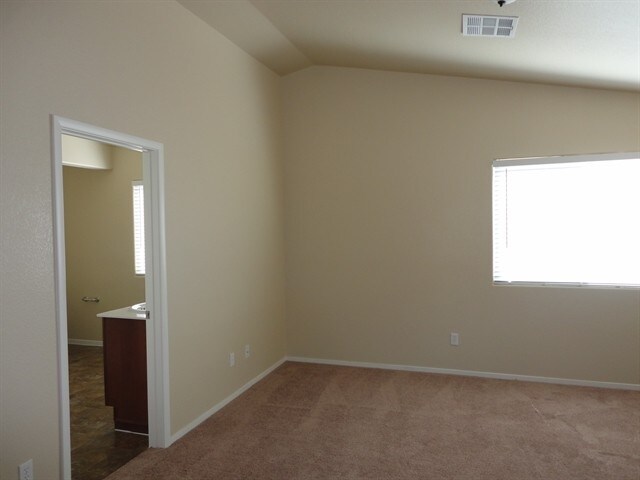 Building Photo - 6215 Van Eps Ct