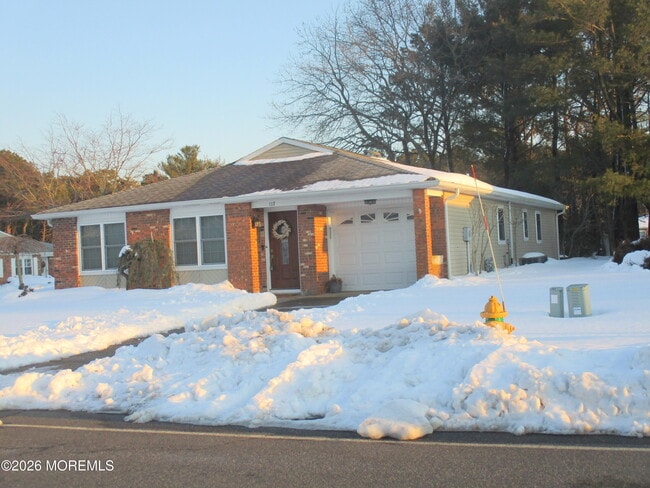 Building Photo - 117 Lions Head Blvd S