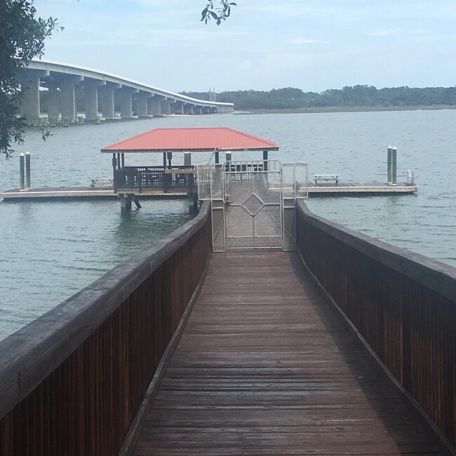 Building Photo - 1231 Ladys Island Dr