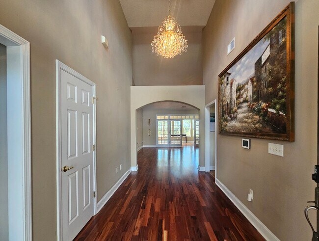 Building Photo - Waterford Plantation Home in Carolina Forest