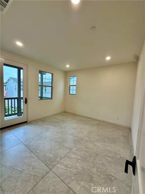 Building Photo - 12358 Primrose Ave