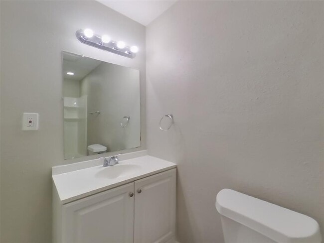 Building Photo - 21114 Southern Colony Ct