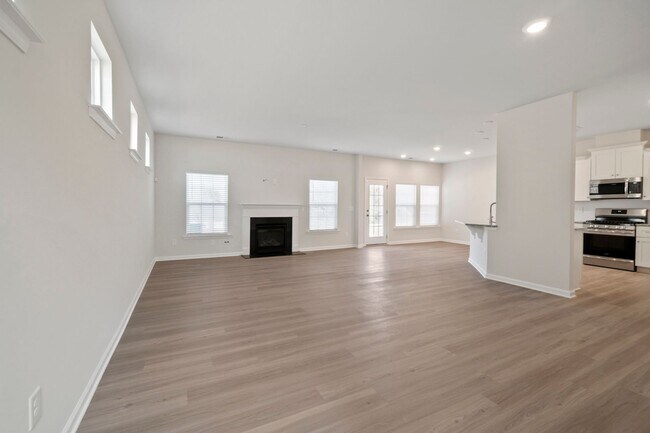 Building Photo - This 3-Year-Old Home with 4 Bedroom 2.5 Baths