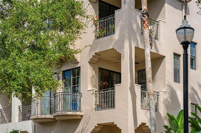 Building Photo - 6012 Yeats Manor Dr