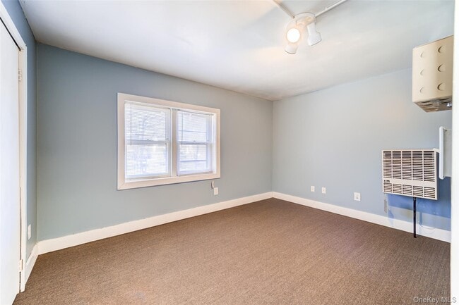 Building Photo - 82 Sprague Ave