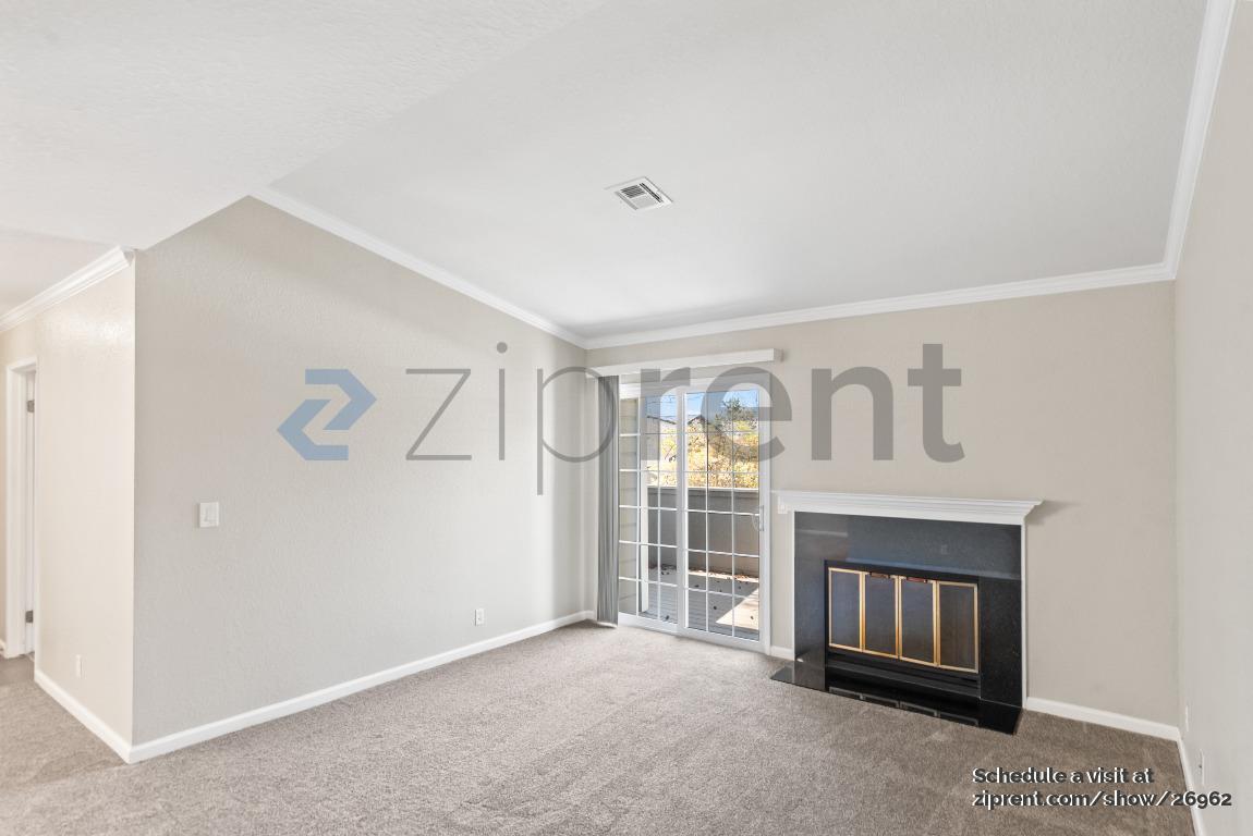 Building Photo - 600 Canyon Oaks Dr