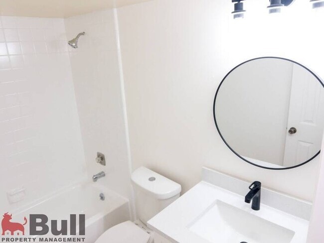 Building Photo - 502 Derby Dr