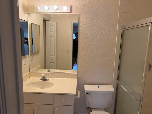 Building Photo - 14007 Veronica Ct