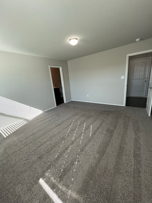 Building Photo - 36 Barn Cat Wy