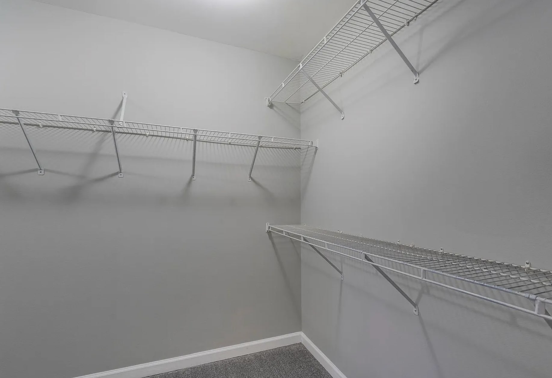 Huge walk-in closet - 4113 Windflower Way