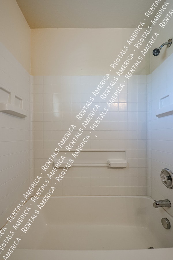 Building Photo - 21004 N Sansom Dr