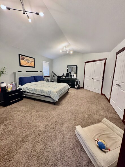 Building Photo - 18503 41st Dr SE