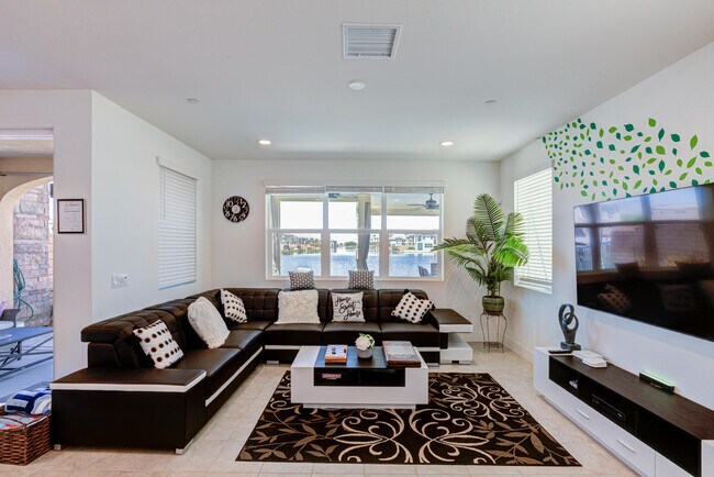 Building Photo - 84626 Litorale Ct