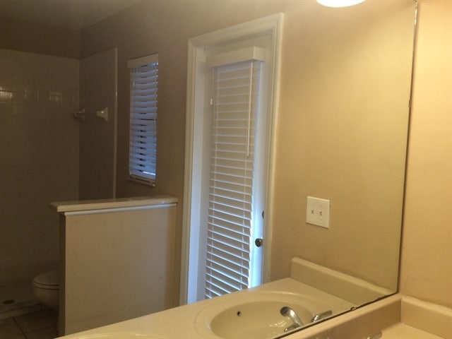 Building Photo - 12716 Forestedge Cir