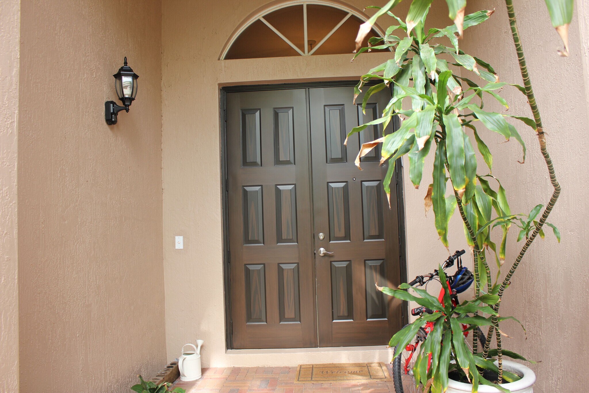 Building Photo - 1342 Crossbill Court