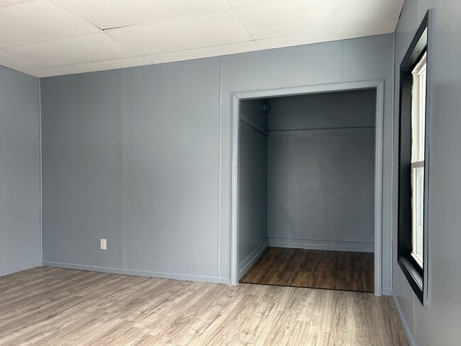 Building Photo - 108 North St