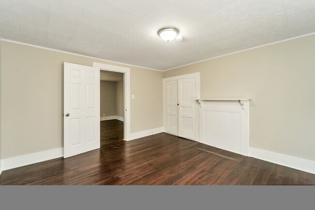 Building Photo - Hot Listing in Bessemer! 3 Beds, 2 Baths &...