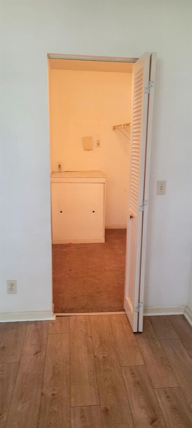 Building Photo - 151 SW 135th Terrace