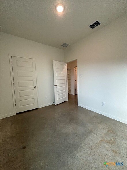 Building Photo - 2933 Quail Rdg Ln