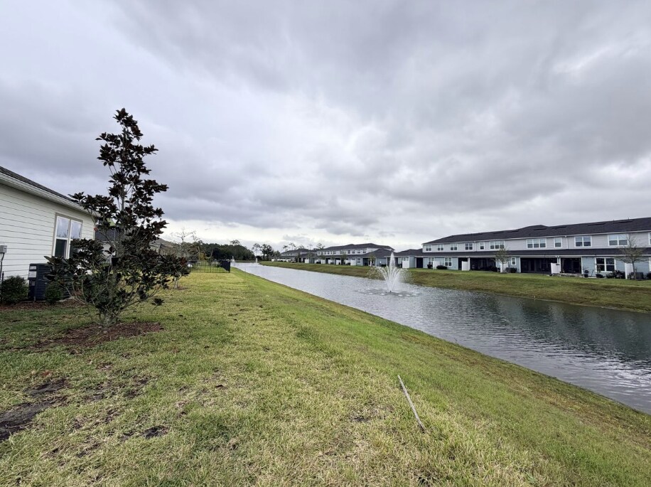 Building Photo - 162 Cedar Elm Way