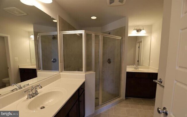 Building Photo - 2419 Auden Dr