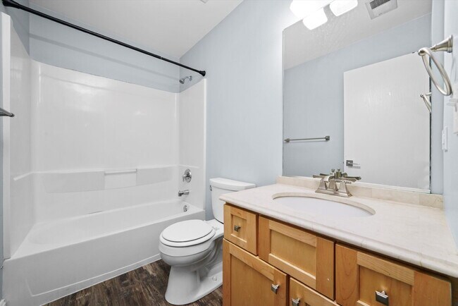 Building Photo - Modern 3-Bed, 2.5-Bath Townhome with Pond ...