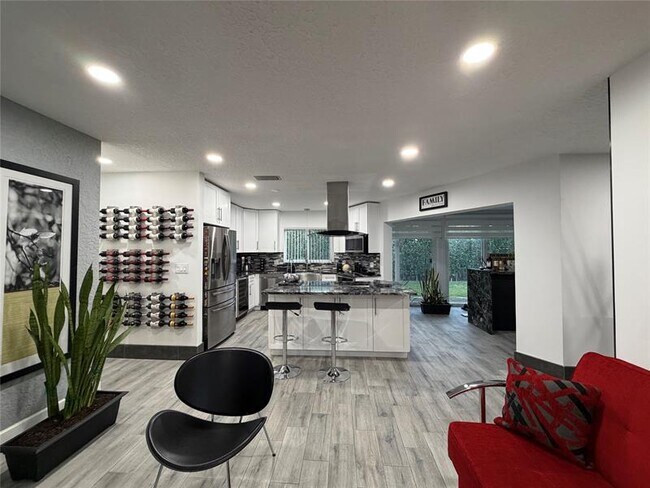 Building Photo - 11240 NW 43rd St