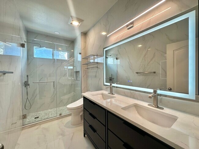 Building Photo - Torrey Hills, Beautiful La Strada Home wit...