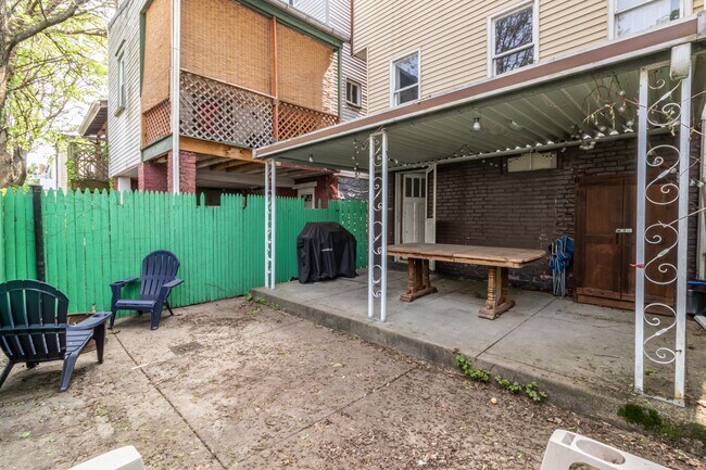 Building Photo - 5225 Keystone St