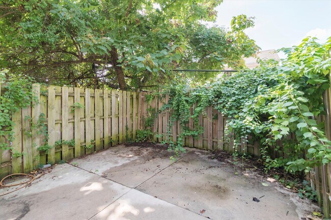 Building Photo - 1728 N Gratz St