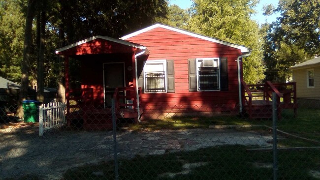 Primary Photo - South Richmond Rancher For Rent