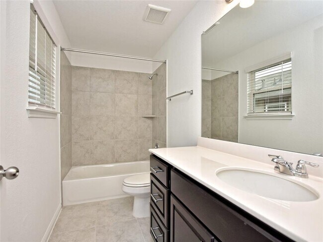 Building Photo - 3200 College Park Dr