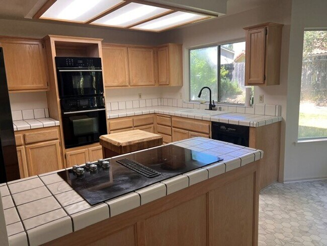 Building Photo - Exceptional Viborg Estates Home Near Downtown Solvang